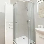 Appartement Spacious With Balcony In By Renters