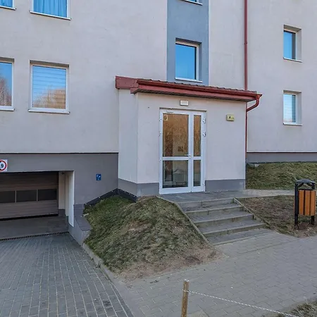 Spacious With Balcony In By Renters * 格但斯克