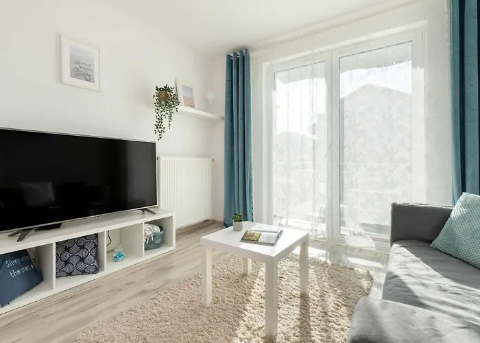 Spacious With Balcony In By Rent Like Appartement Gdańsk