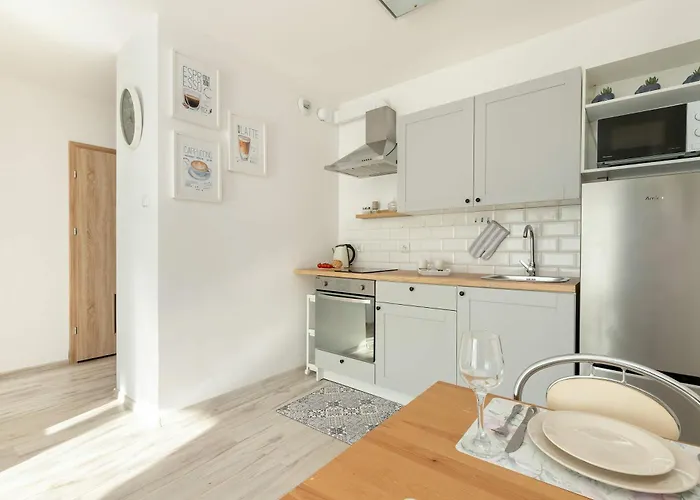 Spacious With Balcony In By Rent Like Appartement Gdańsk